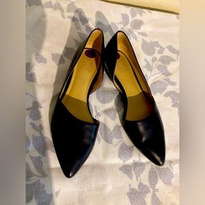 NATURALIZER FLAT close Toe Black Sx 8.5 open arch